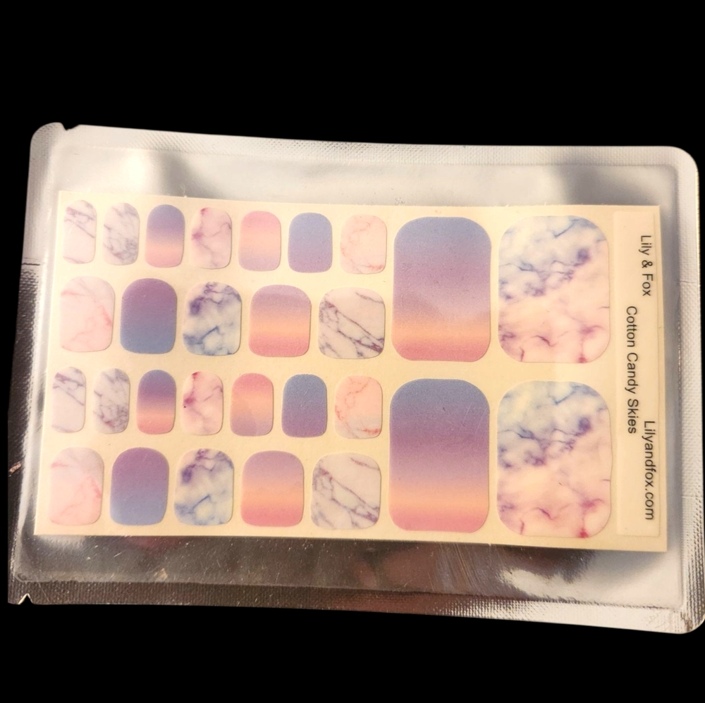 Cotton Candy Skies Toe Nail Wraps